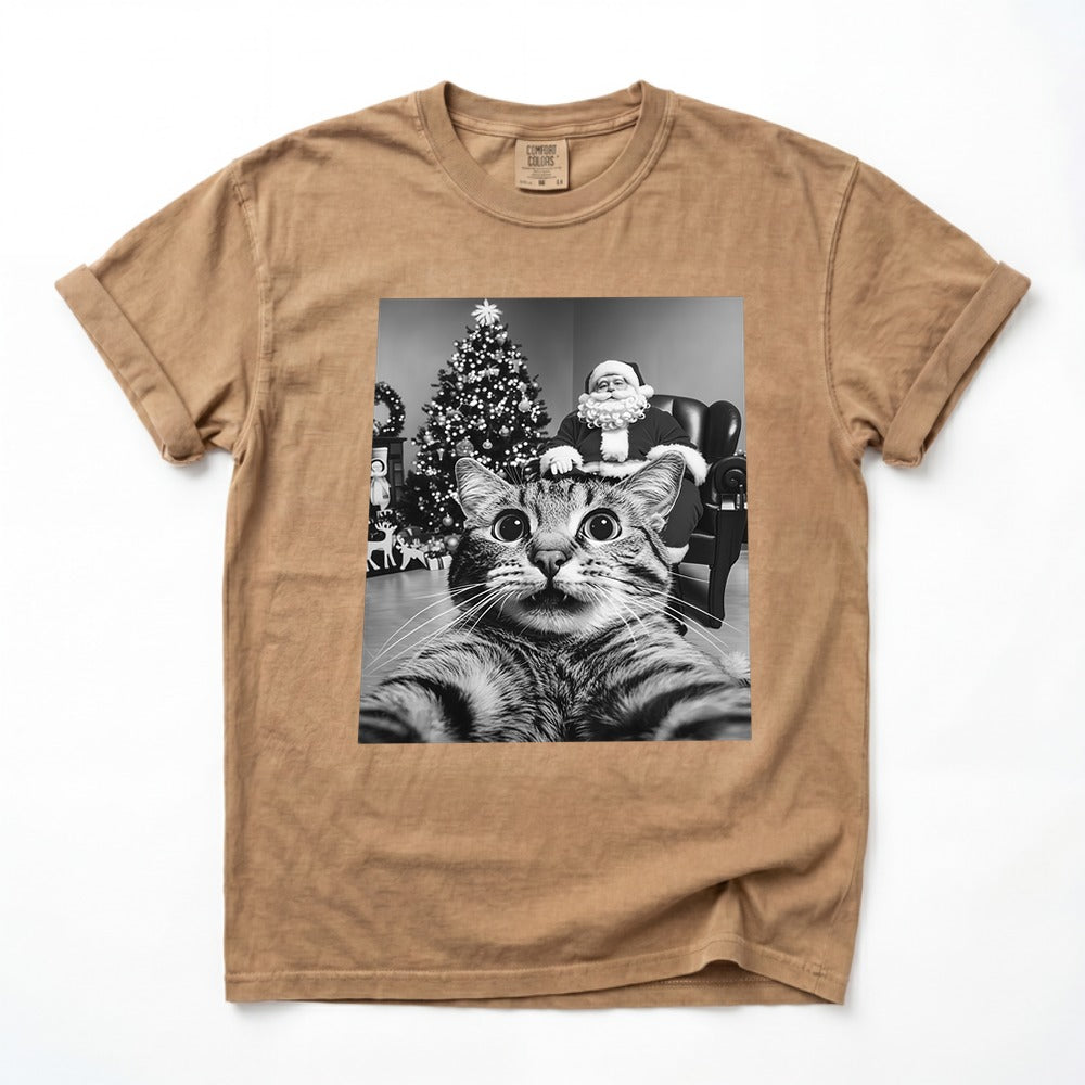 Funny Cat Selfie With Santa Christmas Shirt