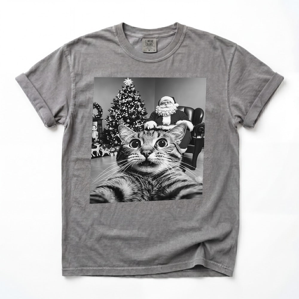 Funny Cat Selfie With Santa Christmas Shirt