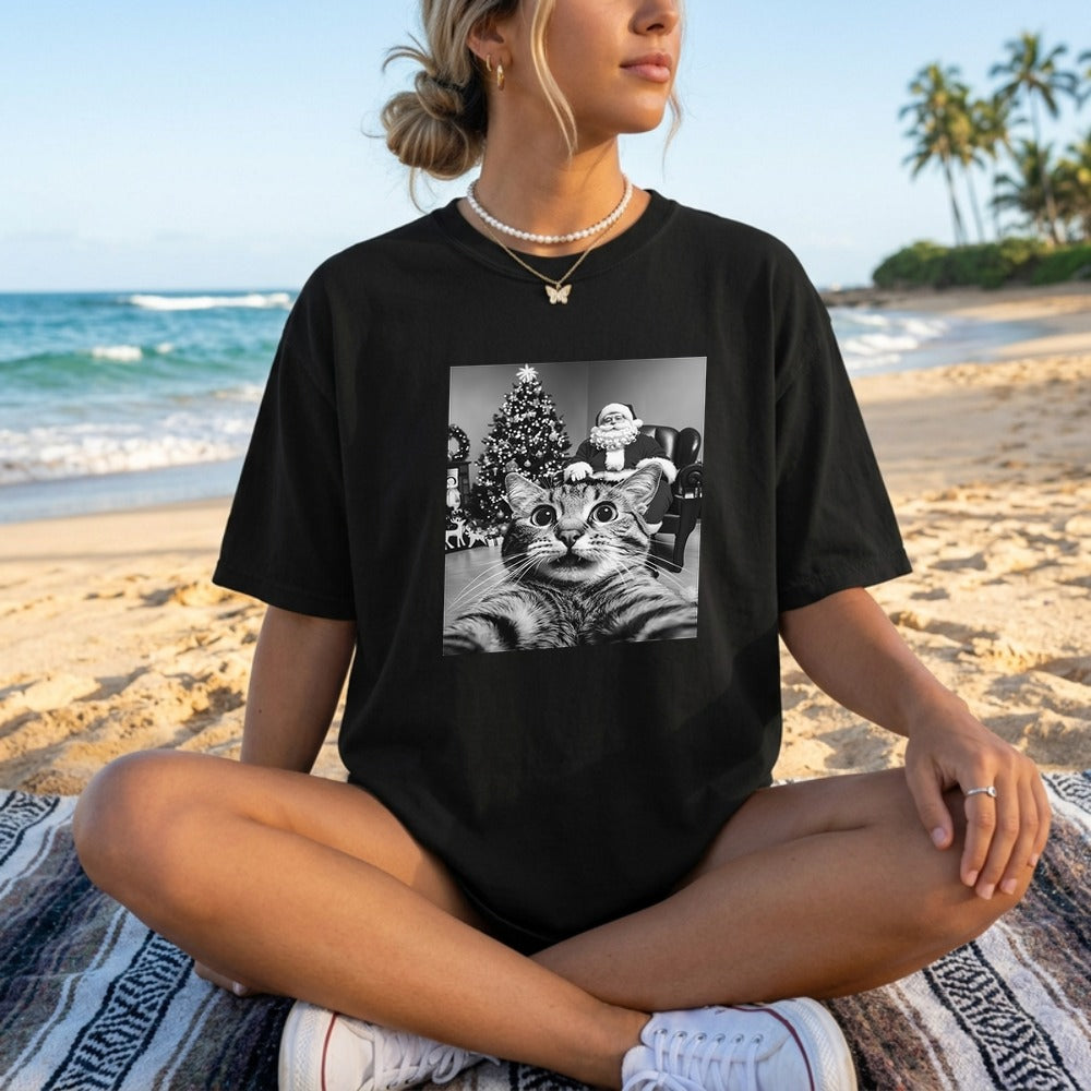 Funny Cat Selfie With Santa Christmas Shirt