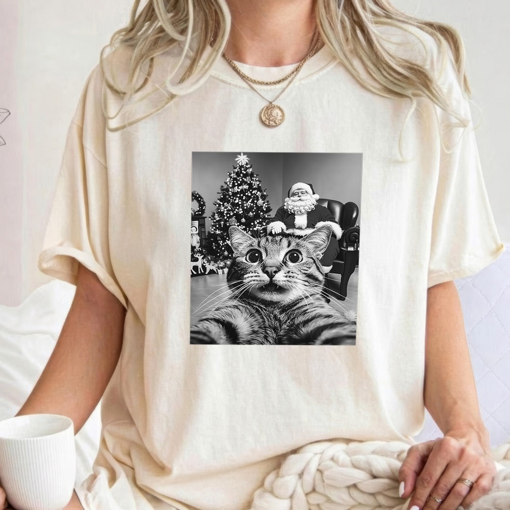 Funny Cat Selfie With Santa Christmas Shirt
