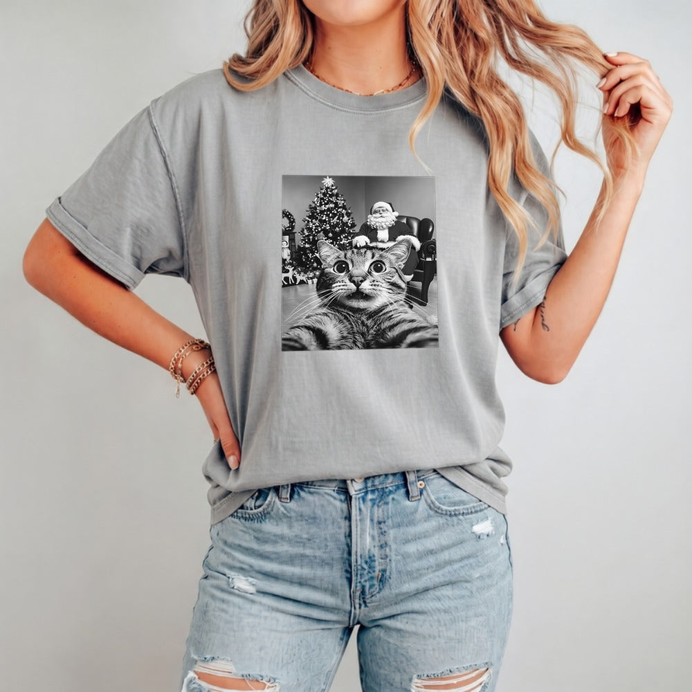 Funny Cat Selfie With Santa Christmas Shirt